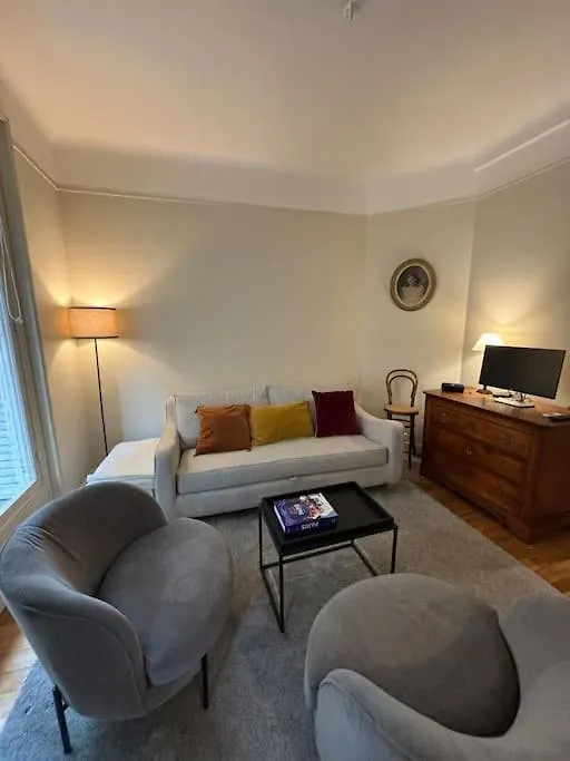 Elegance Parisienne Pour 4 Personnes Apartman